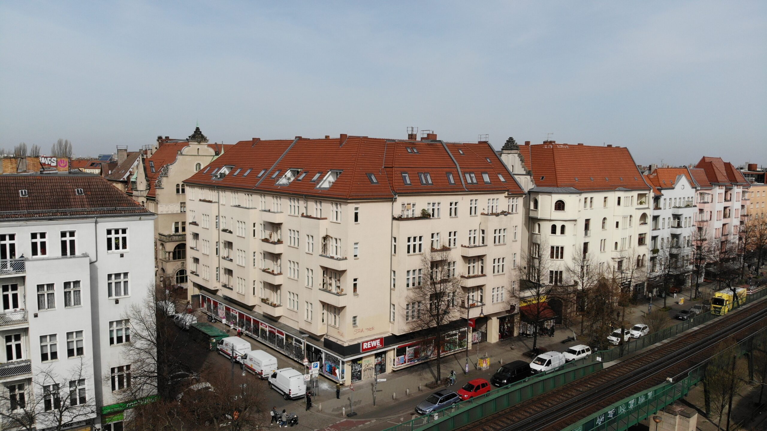 Berlin Schönhauser Return+